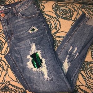 🧜🏻‍♀️ Mermaid style jeans from Hot Topic